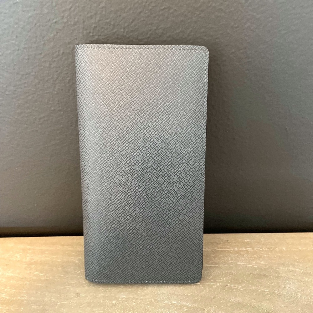 Vuitton Brazza Long Wallet